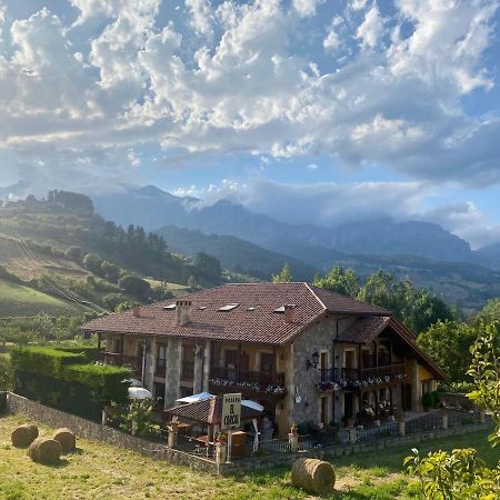 Posada El Corcal De Liebana Tama Eksteriør billede